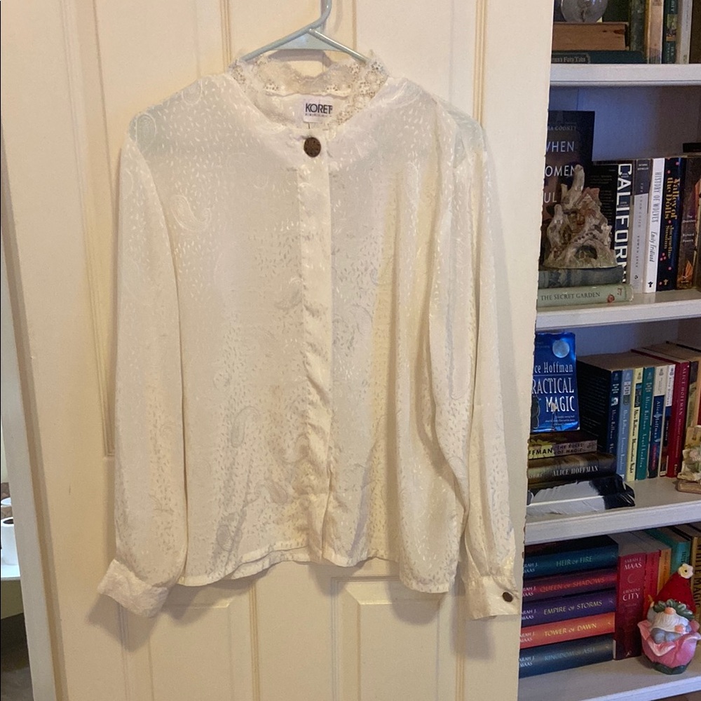 Koret Ivory Textured Blouse